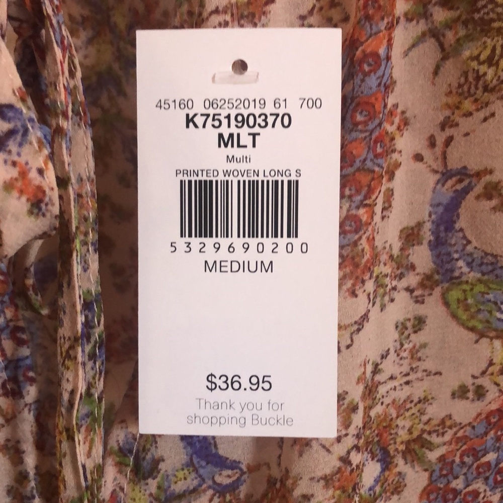 Buckle Blouse - Picture 8 of 9